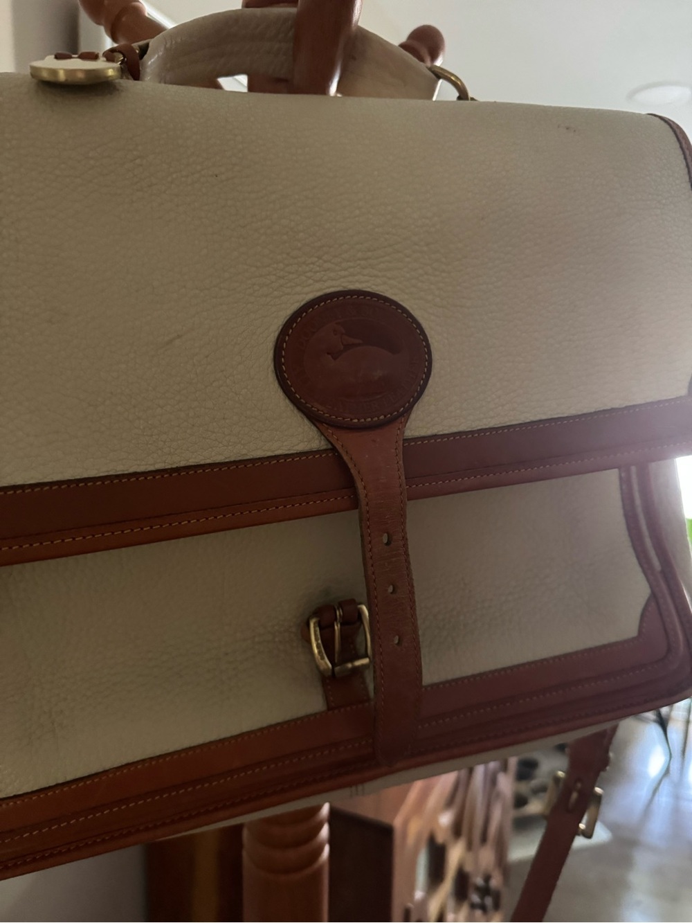 Vintage Dooney & Bourke All Weather Leather Crossbody Bag Cream Brown British Ta